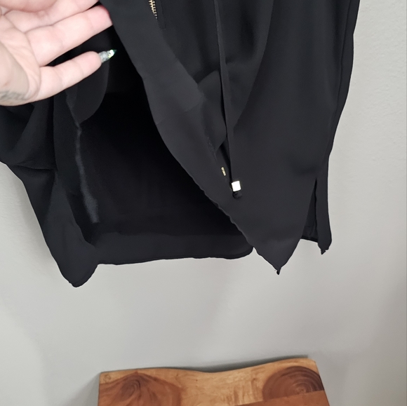 Michael Kors women's top layered blouse black gold short sleeve size 12 - Picture 4 of 7